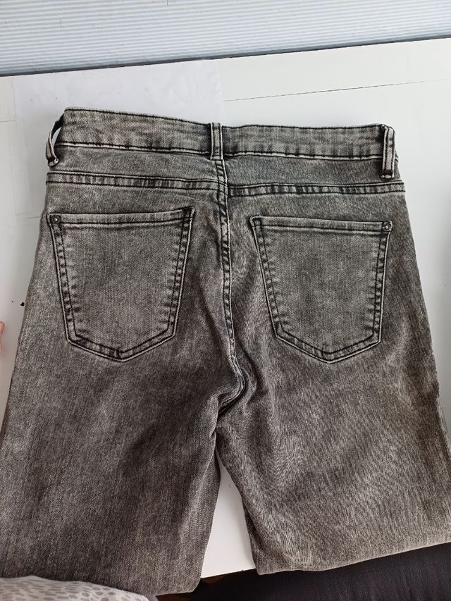 2 pantalones grises talla S/36