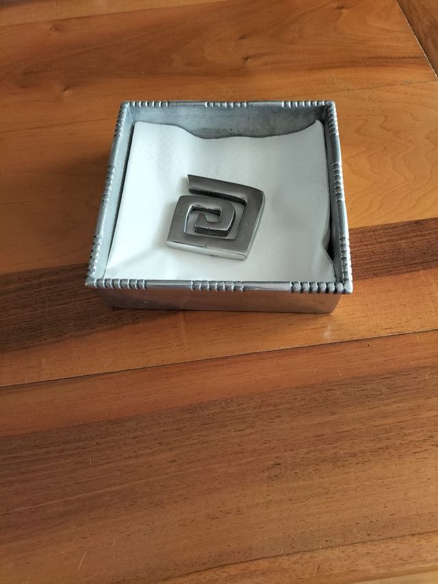 Porta tovaglioli in metallo