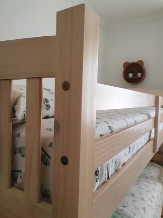 Litera  doble de madera