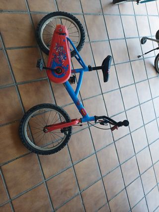 Bicicleta niño BTWIN 16" usada