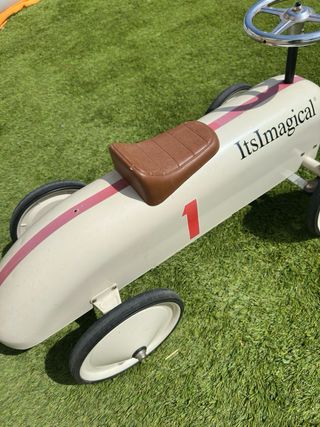 Coche correpasillos ItsMagical