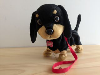 Perro salchicha interactivo waggles.