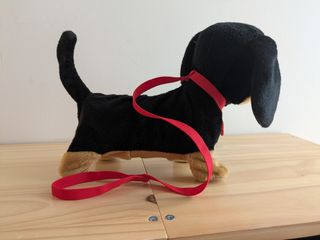 Perro salchicha interactivo waggles.