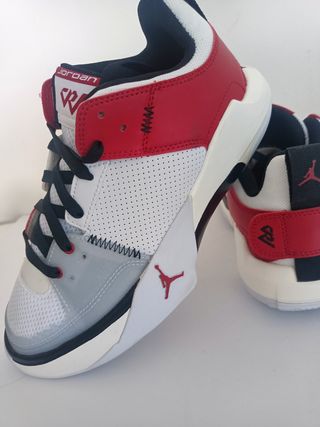 Jordan Scarpe - Tg. 38 - nuove