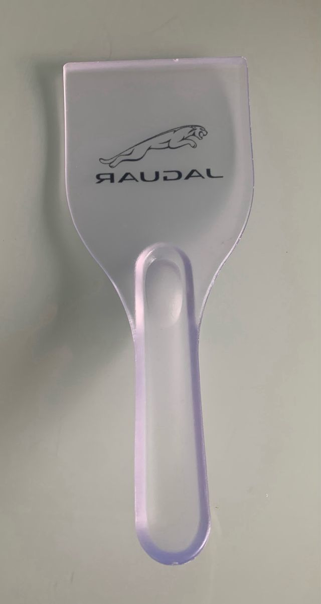 Rascador hielo Jaguar