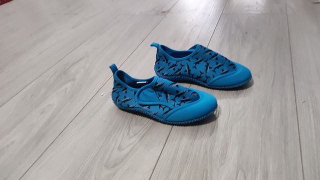 Zapatillas agua niño talla 30