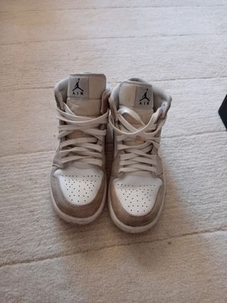 Air Jordan 1 Mid - 41 Beige/Blanco
