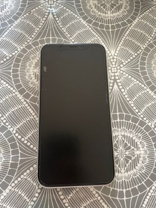 iPhone 11 blanco 128gb
Salud bateria 76%