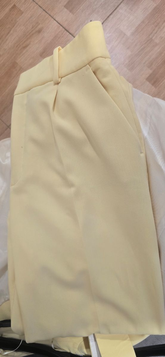 Traje Zara mujer - Amarillo