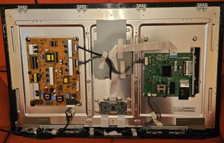 TV LG 73LE4500 - Piezas