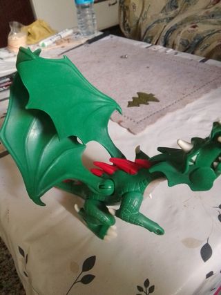 Dragón Juguete Verde