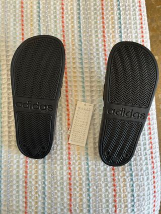 Chanclas Adidas Negras - Talla 40,5