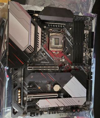 Placa base ASRock Z490 Phantom Gaming Velocita