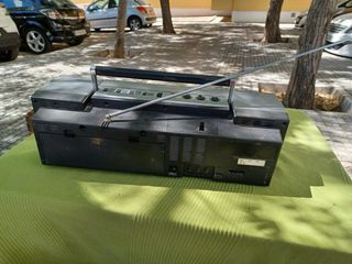 Radiocasete telerasee  con tv B&W 