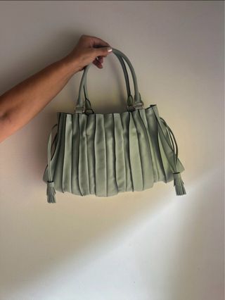 Bolso Lupo verde oliva - Pliegues