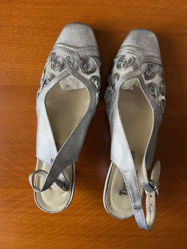 Zapatos Trece Damas Plata