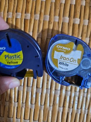 Pack 2 Recambios Dymo: plastic yellow y iron-on
