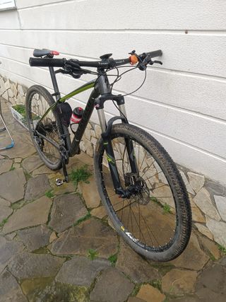 Bicicleta Specialized Rockhopper