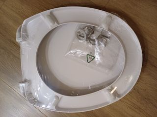 Copriwater bianco nuovo