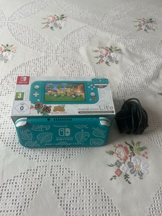 Nintendo Switch Lite Animal Crossing