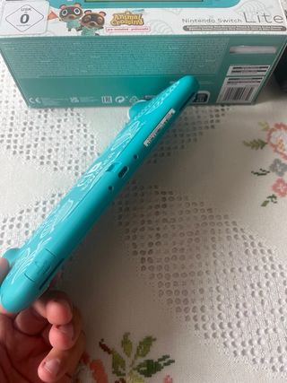 Nintendo Switch Lite Animal Crossing