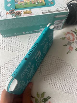 Nintendo Switch Lite Animal Crossing