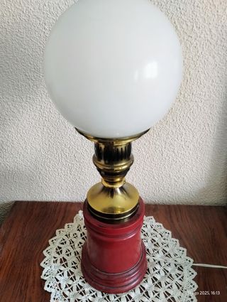Lámparas para mesilla noche (diferentes estilos)