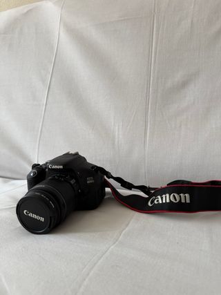 Canon EOS 600D - Cámara réflex
