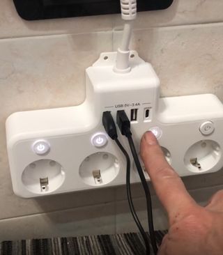 Multipresa 4 prese + USB