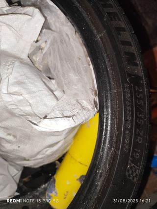 Neumático Michelin Pilot Sport 4S 255/35/19