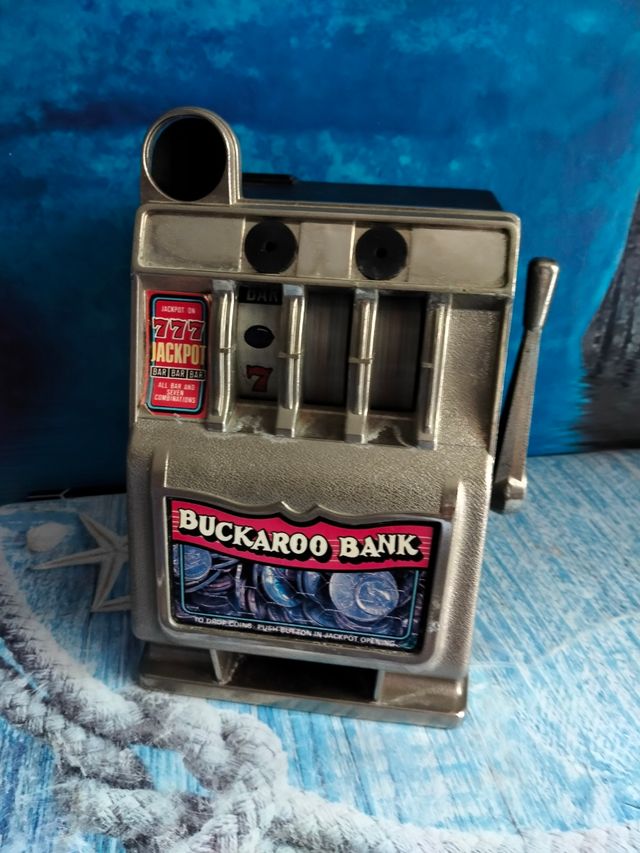 Slot machine Buckaroo Bank