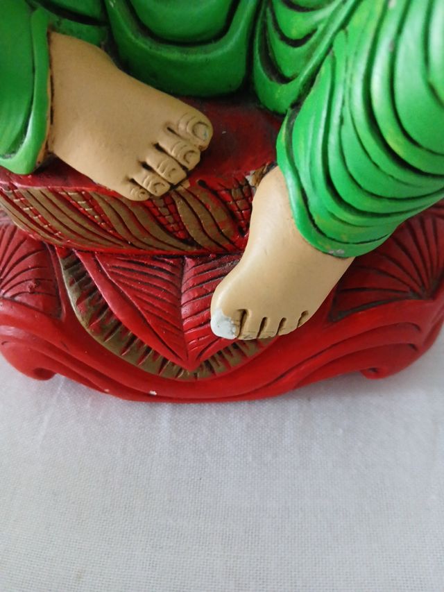 Estatua Buda Ceramica Verde