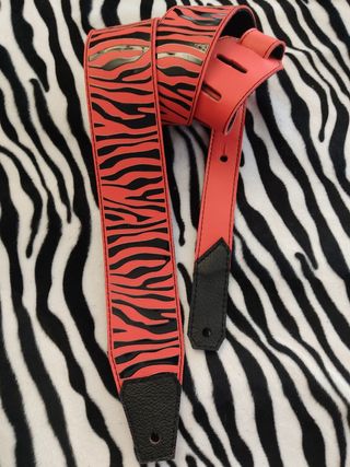 Correa cebra/tigre roja, cuero guitarra o bajo 