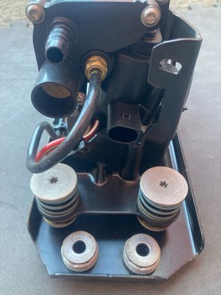 Compresor suspensión neumática BMW 5 GT