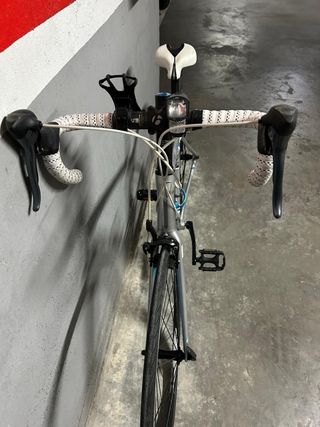 Bicicleta TREK mujer, aluminio, Alpha 100 series. 
