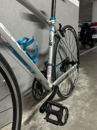 Bicicleta TREK mujer, aluminio, Alpha 100 series. 