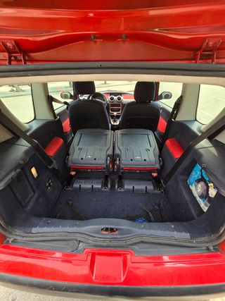 Peugeot 1007 2005