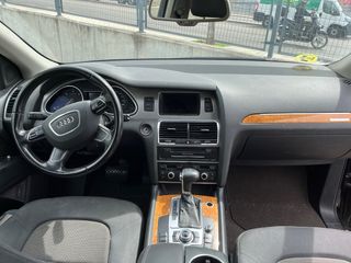Audi Q7 2011