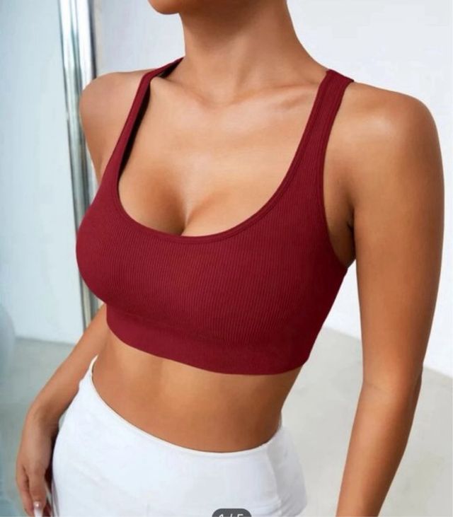 Top sportivo SHEIN rosso tg.S