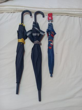 3 Paraguas infantiles - Azul y Negro