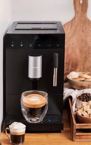 Cafetera Cecotec Automática