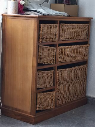 Cómoda madera rafia - 8 cestos