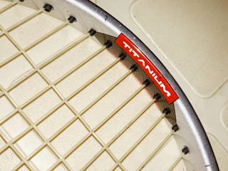 Raqueta Tenis profesional PRO TOUR + Funda