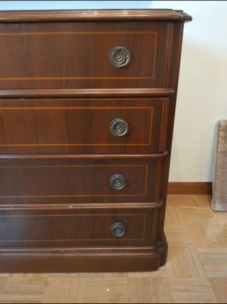 Cómoda de madera, 8 cajones