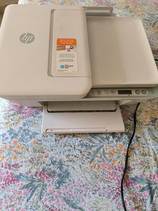 Impresora HP multifunción blanca