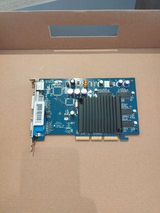 Tarjeta gráfica GF 6200 512MB