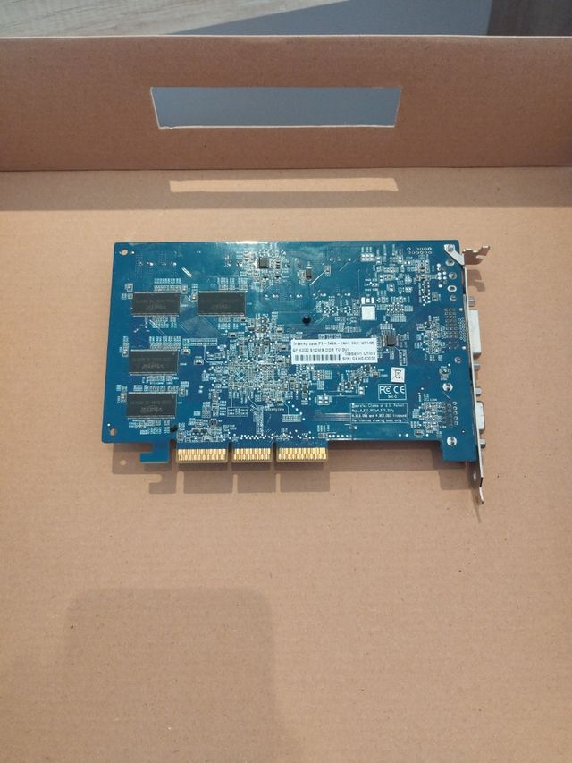 Tarjeta gráfica GF 6200 512MB