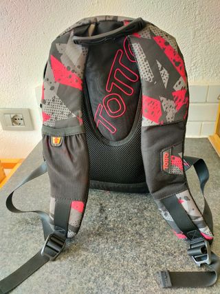 Zaino Totto bimbi: trekking o scuola