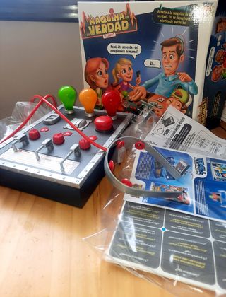 Máquina de la Verdad - Juego de Mesa