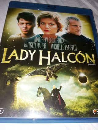  LADY HALCÓN 
